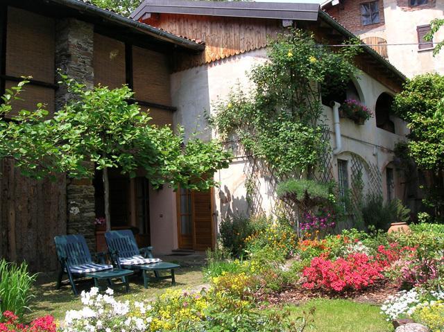 Le Camelie Bed & Breakfast Brissago-Valtravaglia Exterior photo